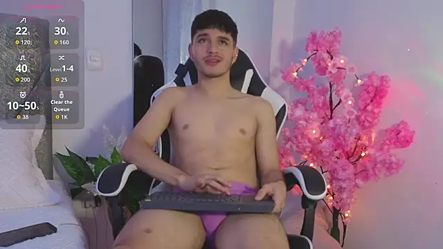 LiamMuller online show from March 2026 10:32:02 AM