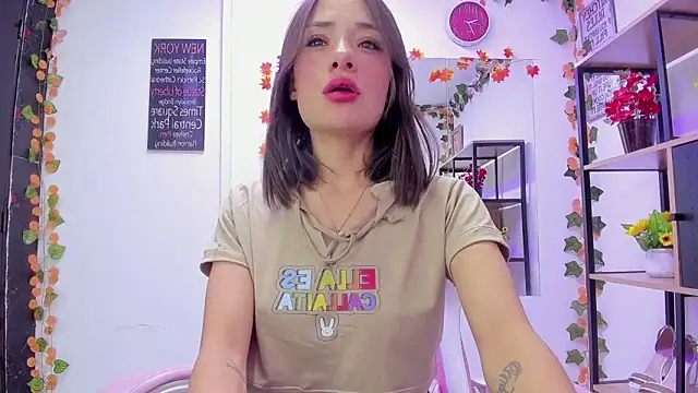 Tammy Thompson  online show from February 2026 02:33:01 PM