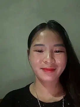 Snapshot of Samdangg chatting on October 2025 06:17:02 PM Samdangg online show from October 2025 06:17:02 PM