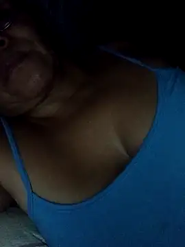 Brendaasnicar12 online show from October 2025 06:26:01 AM