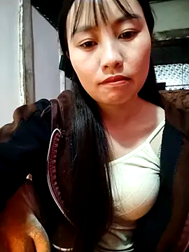   Sasulq   online show from November 2025 03:52:01 AM