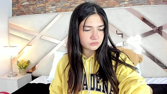 Valery Brand online show from October 2025 04:14:02 PM