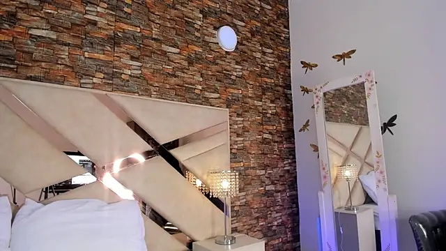 Valery Brand online show from October 2025 12:46:01 PM