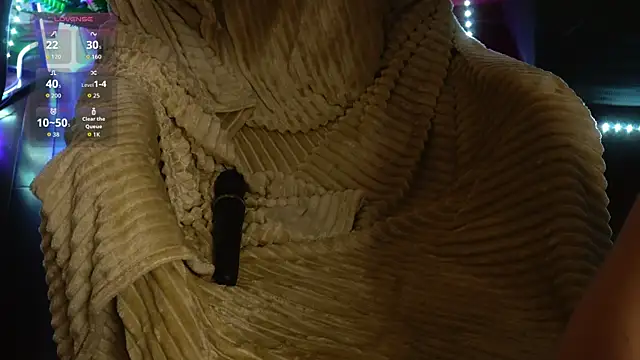 AnitaVon online show from November 2025 05:00:02 AM