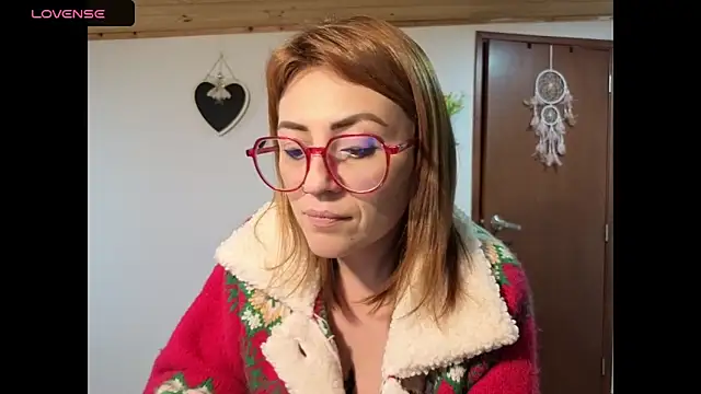 Victoria Fallon online show from April 2026 03:24:02 AM