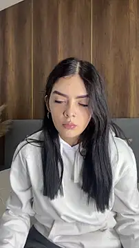 AliceRitter online show from November 2025 05:26:01 PM