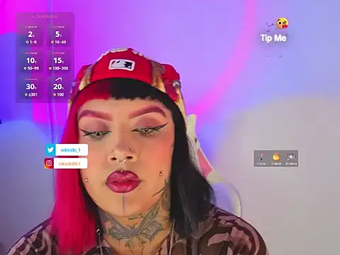 Adamsniki online show from September 2025 01:50:01 AM