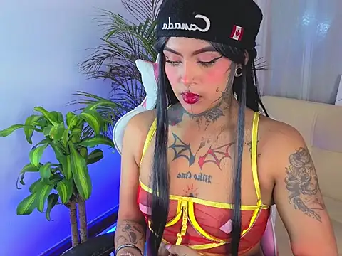 Adamsniki online show from October 2025 02:07:01 AM