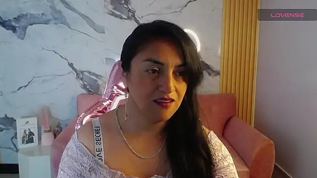 tamara ch1 online show from September 2025 12:10:01 PM