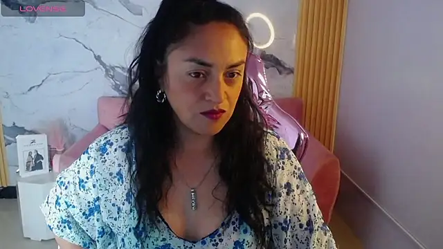 tamara ch1 online show from October 2025 03:23:02 AM