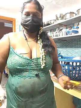 bakyasree143 online show from October 2025 12:55:01 AM