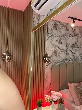 MellanyStorm online show from November 2025 01:45:01 PM