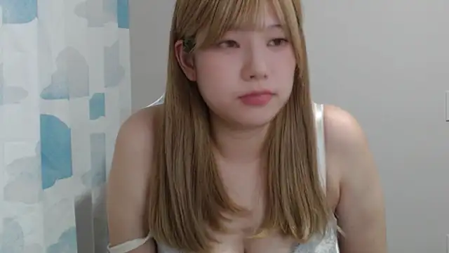 Snapshot of asuka_xoxo chatting on September 2025 08:10:01 PM asuka xoxo online show from September 2025 08:10:01 PM