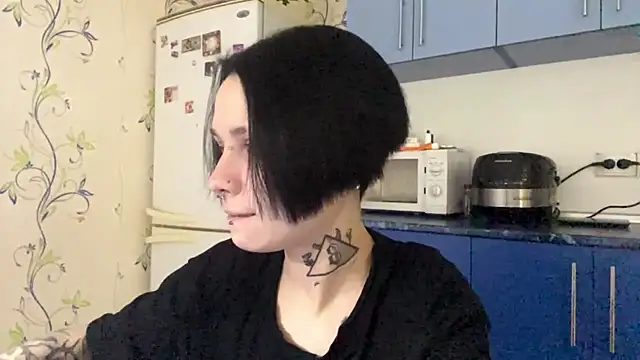 CandaceBlaze online show from October 2025 08:19:01 PM