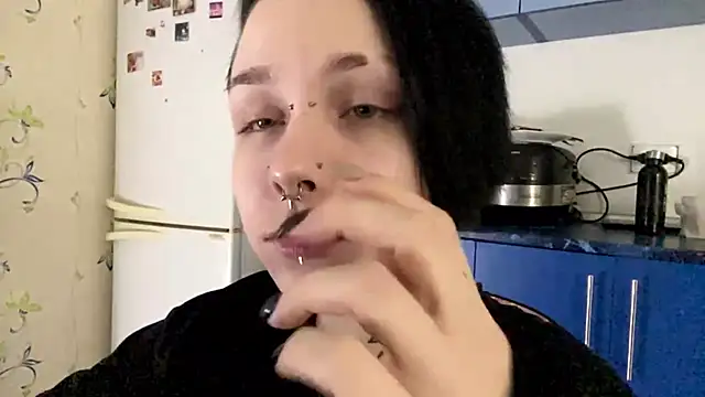 CandaceBlaze online show from November 2025 10:01:02 PM