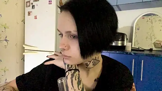 CandaceBlaze online show from November 2025 08:27:02 PM