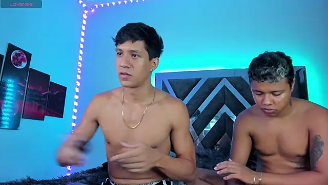 Robertmiller21 online show from October 2025 04:43:01 AM