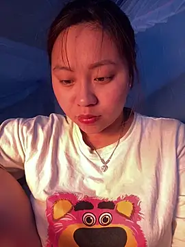 maianhcute online show from March 2026 02:00:01 PM