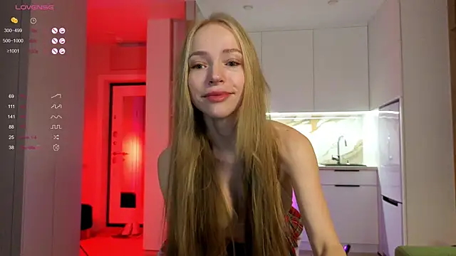 BritaKiss online show from October 2025 02:22:02 AM