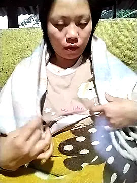 venu00 online show from December 2025 11:42:02 PM