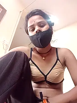 Radhika Lovely online show from May 2026 01:14:01 AM