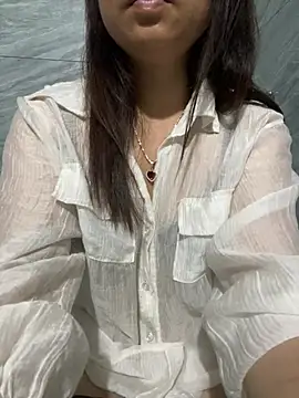 Snapshot of Ngoc-bbi chatting on July 2026 01:48:02 AM Ngoc-bbi online show from July 2026 01:48:02 AM