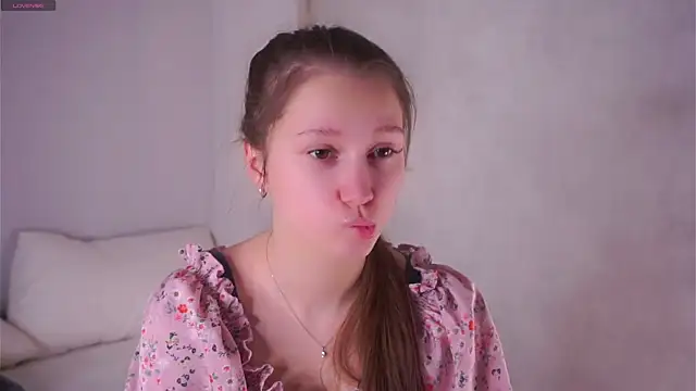 MelaniSeiver online show from February 2026 01:02:02 AM