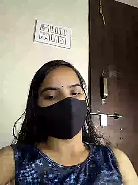 Savita2310 online show from October 2025 06:07:02 PM