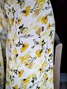 Savita2310 online show from December 2025 08:47:02 PM