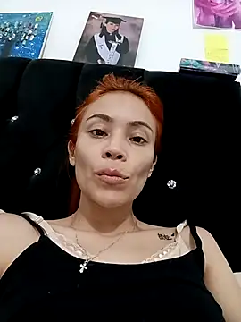 dulcelatin21 online show from September 2025 05:02:01 PM