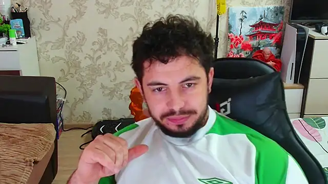 Sam Gladiator online show from October 2025 12:04:02 PM