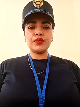 Snapshot of MAYE__13 chatting on October 2025 06:19:02 PM MAYE 13 online show from October 2025 06:19:02 PM