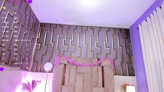 luna maisonn online show from February 2026 04:17:02 AM