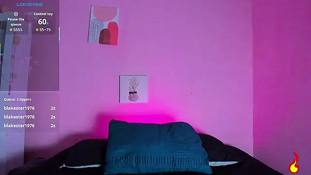 Georgina Ferri  online show from October 2025 06:01:01 PM