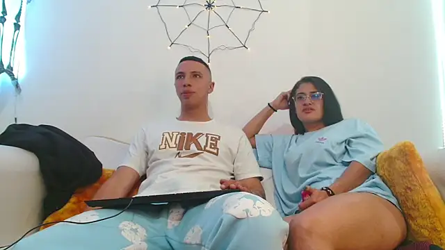 Luna Noire1 online show from October 2025 11:52:02 PM