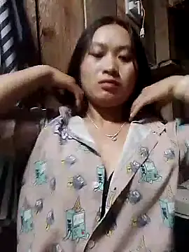 lusy-bae online show from September 2025 02:00:02 PM