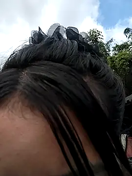 lylylove online show from October 2025 12:50:02 AM