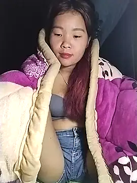 lylylove online show from November 2025 09:30:01 AM