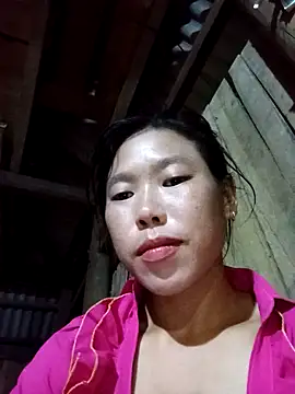 Ngocmi909 online show from October 2025 12:38:02 PM