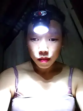 Ngocmi909 online show from October 2025 12:39:02 PM