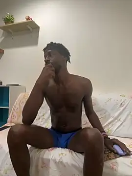 JuicyBlackD83 online show from November 2025 03:39:02 AM