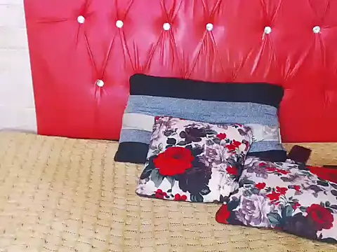 AppleAss02 online show from September 2025 07:26:01 PM