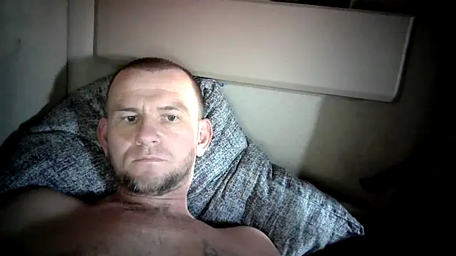 Snapshot of RoadDaddyXL chatting on September 2025 12:16:01 PM RoadDaddyXL online show from September 2025 12:16:01 PM