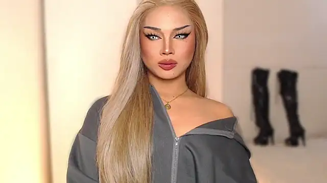 Snapshot of MissRumi_Hunter chatting on September 2025 05:16:02 PM MissRumi Hunter online show from September 2025 05:16:02 PM