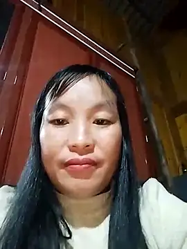 miss-su online show from December 2025 10:53:01 AM