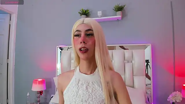 Darlyn tenderhot   online show from September 2025 05:11:02 AM