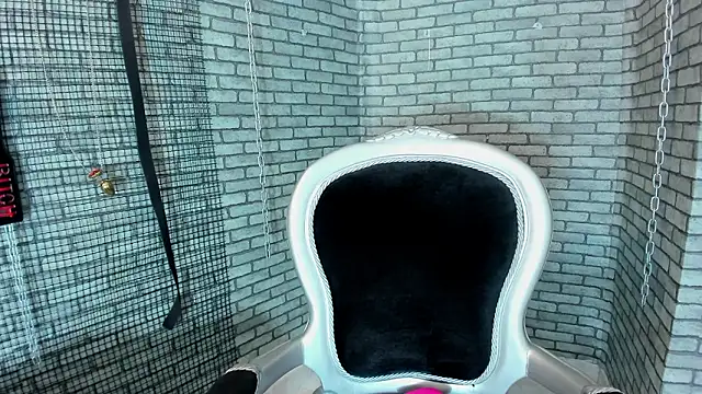 Briana 24 online show from March 2026 07:20:02 PM