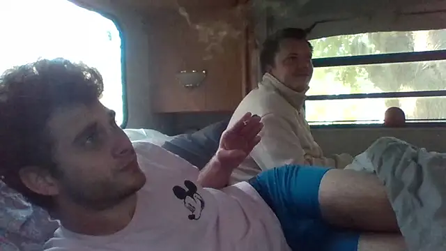 DeafGuyProud389 online show from September 2025 06:19:01 PM