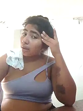 KENDRA-6-9 online show from October 2025 12:23:02 PM