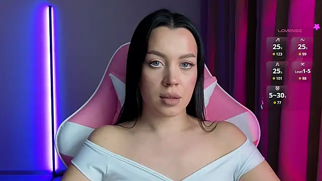 AmeliaSonk231 online show from October 2025 06:07:02 PM